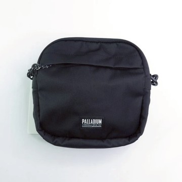 【PALLADIUM】方形斜背包  黑(BG657-008)