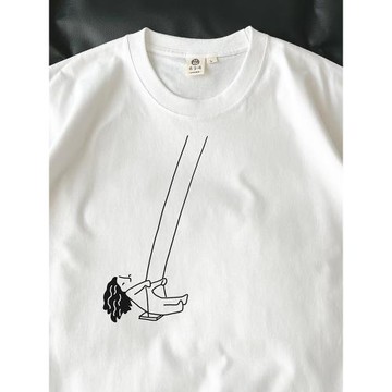 我無比自由｜在宇間工作室T恤