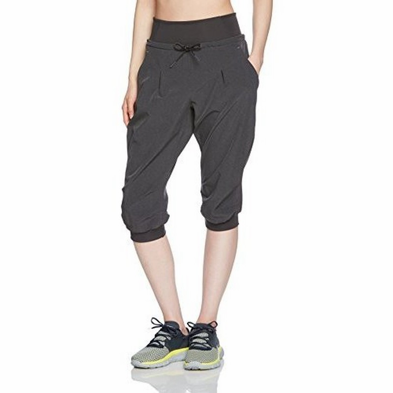 adidas ウェア　ハーフパンツ　ストレートルック カプリ
