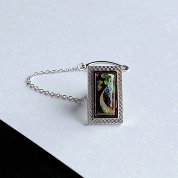 Tiny Ribbon [棕 Brown] 景泰藍領帶別針 純銀有線景泰藍