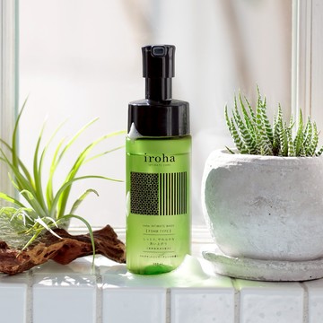 ✨新年好好愛自己・每日私密呵護  iroha INTIMATE WASH 泡沫私密沐浴乳 (佛手柑&苦橙香)