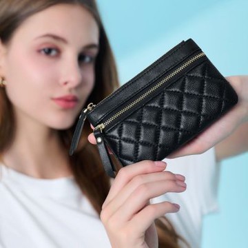 2R 綿霜羊皮 Kerry 香香菱格零錢包 經典黑
