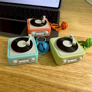 肥婆奶奶 迷你留聲機 唱歌的留聲機 小型迷你磁帶機 錄音鑰匙扣 情侶禮物 交換禮物 復古收音機 生日禮物 上課無聊