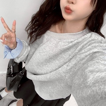 【Aa.chic】百搭棉質圓領大學T(兩色).女裝/上身/百搭/棉質/圓領/大學T/日常/秋裝【C208196】