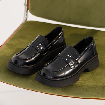 【I called Love】縫線貓咪寬版厚底樂福鞋