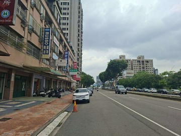 誠信房仲阿萬--松竹崇德稀有金透店--我是承辦｜台中市北屯區松竹路三段