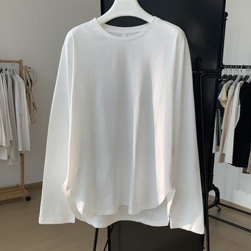 白色圓領長袖t恤女秋季設計感弧形下擺寬松顯瘦開叉棉質內搭上衣