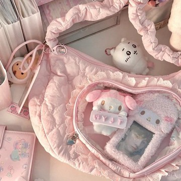 ♡ 𝑪𝒉𝒊𝒄 𝒖 ♡新款甜美抽褶單肩斜挎包透明愛心花邊芭蕾風吧唧二次元 中食量