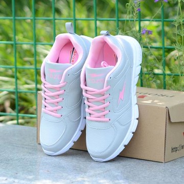 2025新款女冬季運動鞋皮面防水休閑鞋輕便舒適工作鞋韓版百搭女鞋