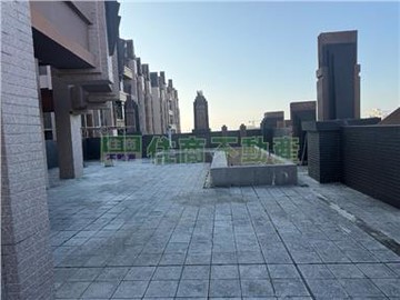 新悅城景觀三房平車｜台南市安平區健康路三段