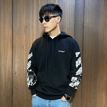 美國百分百【全新真品】OFF-WHITE 連帽上衣 素面 潮牌箭頭 帽T 長袖 男 上衣 logo 黑色 CC82