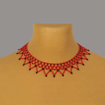 手工紅黑串珠項圈頸鍊：精緻蕾絲飾品