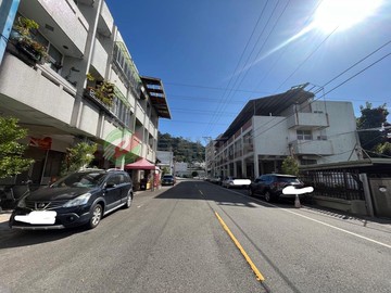 豐原房屋仲介 南田稀有低總價車庫美透天｜台中市豐原區南田街