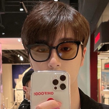 年度最新網紅款潮流行百搭抗UV時尚太陽眼鏡 73929