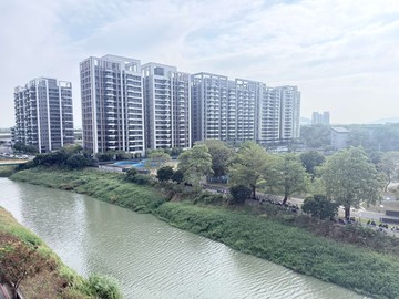 都會公園捷運4房平車｜高雄市楠梓區惠春街