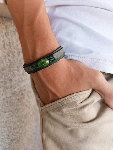雨林寧靜 加拿大玉 綠色皮革手鍊 隱藏刻字