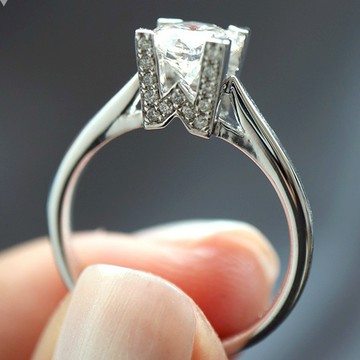 隔日到貨 WH 雙面 字母 1克拉 莫桑鑽 八心八箭 戒指 可調式戒圍 不退色A53