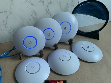 {台灣公司貨 可打統編}二手UBNT UniFi UAP-AC-PRO LR LITE企業WiFi 超高帶機千兆AP