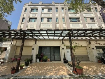 北屯雙公園｜稀有臨路朝南雙車店墅｜奧林匹克｜台中市北屯區軍福十三路