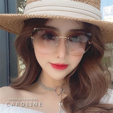 《Caroline》韓系質感熱門款網紅潮流太陽眼鏡72402