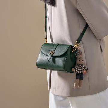 2026新款女士真皮時尚斜挎包女小包百搭小方包小眾女包