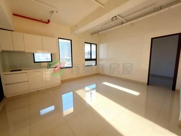 安平 永華市政獨占鰲頭2+1獨立大平車｜台南市安平區永華路二段