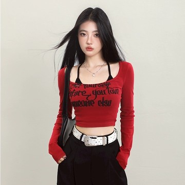 長袖t恤 INS美式Y2K甜辣紅色內搭短版上衣女生春秋緊身露肚微辣上衣大尺碼女裝 10123
