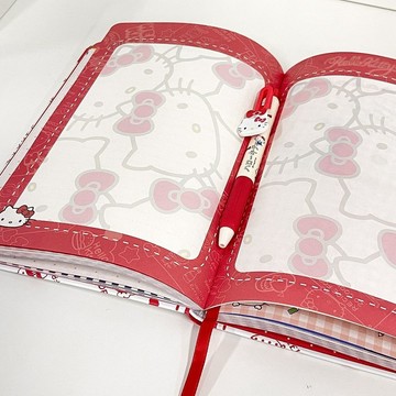 🔥臺灣出貨🔥日系ins-HelloKitty筆記本學生可愛少女心記事本硬殼彩頁手賬本子