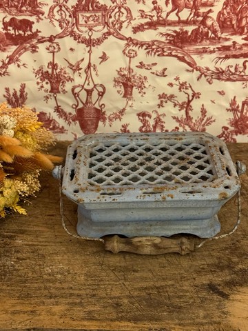 40148-迷人法國19世紀琺瑯鑄鐵取暖爐 保溫爐