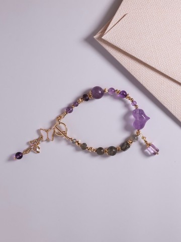 緩緩成形。薰衣草紫水晶愛心 紫水晶 拉長石 14K包金 水晶手鍊