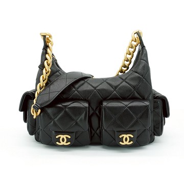 Chanel 菱格羊皮粗金鍊肩背流浪包(AS5339-黑)
