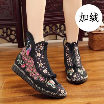 加絨民族風女布靴平底繡花鞋軟底短筒馬丁靴冬保暖媽媽百搭舞蹈鞋