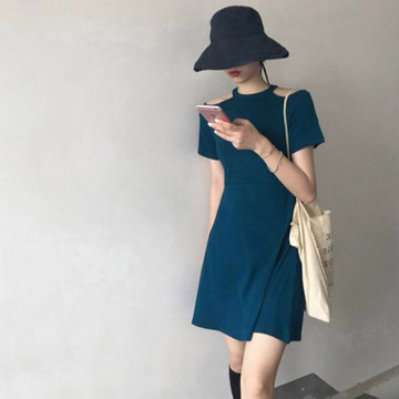 歐美ins潮冷淡風女裝夏季輕熟風氣質洋氣藝術風連衣裙2022年新款