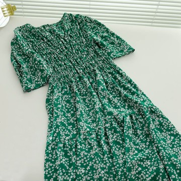 泡泡袖碎花連衣裙女夏季新款韓版法式溫柔甜美中長褶皺雪紡裙