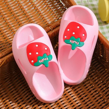 Mini baby🌷可愛草莓寶寶兒童拖鞋女孩厚底洗澡防滑軟底室內靜音涼拖鞋男夏季