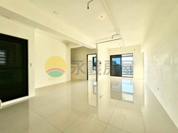 美美海景【崑庭馥御】全新三房平面獨立車位高大藍田｜高雄市楠梓區大學二十九路