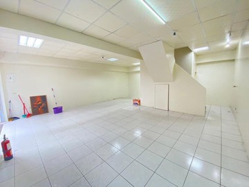 專任~中華大學大面寬挑高樓中樓可住可店｜新竹市香山區至善街