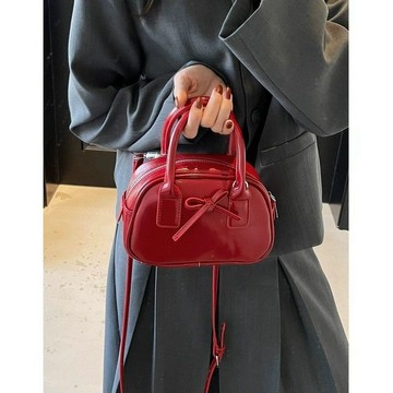 Bag House👜 【店鋪熱銷】韓國手提蝴蝶結紅色包包女2025新款潮時尚保齡球包百搭斜挎新年包