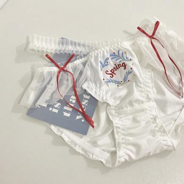 Twenty one春日桃花～日系少女刺繡白色純棉襠中低腰三角褲內褲女