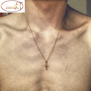 男女新款純銅小款十字架夏季T桖百搭18K真金電鍍配飾小項鏈