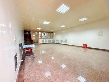 礁溪市場唯一大面寬溫泉透天正市中心黃金店面☆｜宜蘭縣礁溪鄉復興街