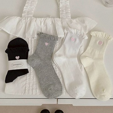 平價衣著 花邊泡泡短襪 愛心踝上襪  愛心刺繡襪 短襪 女襪 棉襪 中筒襪 ins潮外穿女襪 泡泡襪 堆堆襪 愛心襪