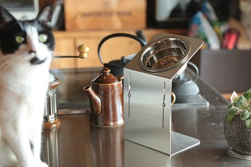 可上下調整的傾斜式碗架【大】可水洗不鏽鋼飼料碗架