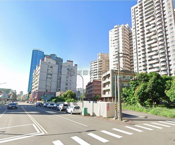 漢神巨蛋★稀有黃金大面寬三角窗建地★｜高雄市左營區新華段