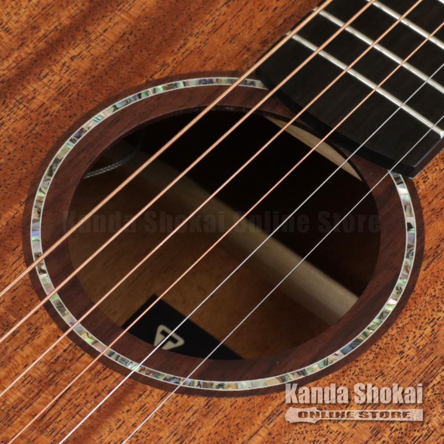 Traveler Guitar トラベラーギター Redlands Concert, Mahogany