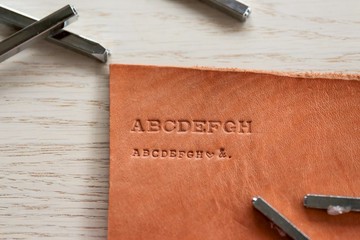 Shekinah 手工皮革  刻字服務 請勿單獨下單