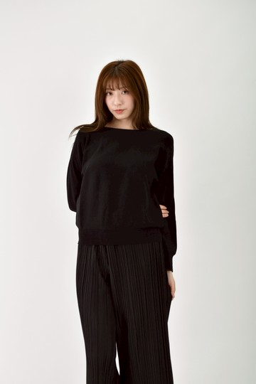 (L) simplicite質感落肩黑色長袖上衣