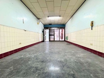 急售~陽明國中~正4樓活巷～透天店住~可改車庫｜高雄市三民區陽明路