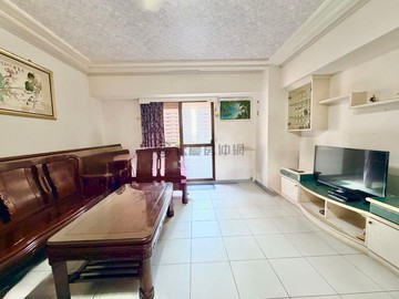 正河堤社區｜大樂商圈｜天鵝湖綠蔭大五房含平車｜高雄市三民區明哲路