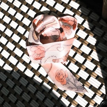 快速出貨【MAISON M】Fleur d’Amour 愛之花絲巾｜巴黎女人必備時尚配件
